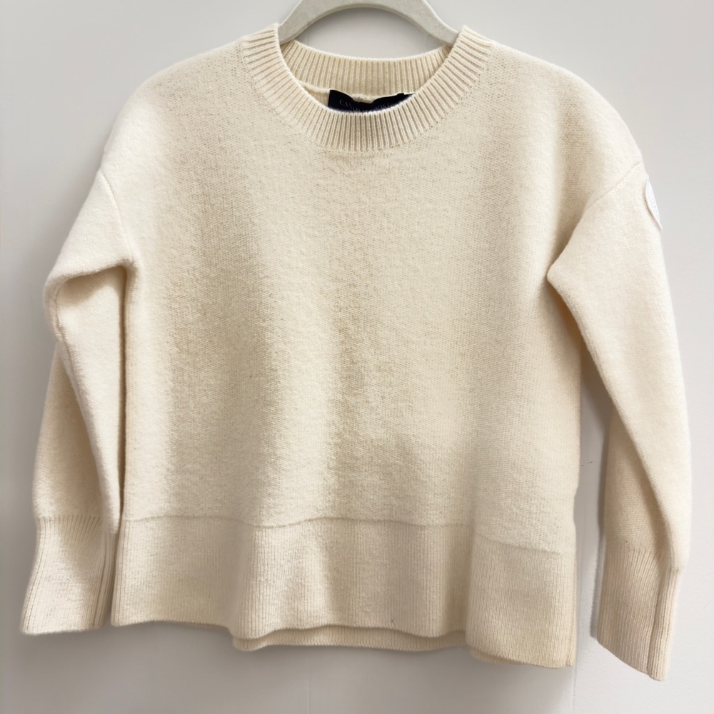 Canada Goose Women's Off-White Crew Neck Sweater